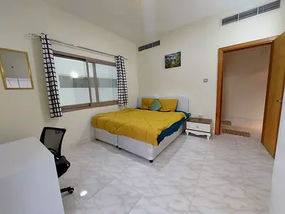 Decent And Spacious Room  With Window For Couple/Girls only