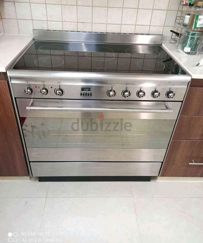 Smeg 90 cm ceramic cooker 5 hubs electric cooker perfect condition ...