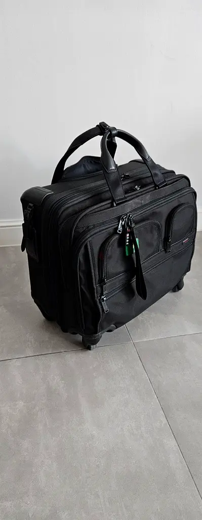 TUMI ALPHA 2 TRAVEL BAG