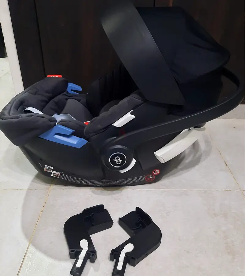Gb pockit plus adapter with GB Artio infant car seat