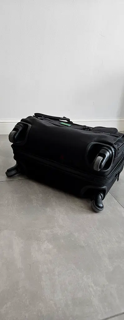 TUMI ALPHA 2 TRAVEL BAG
