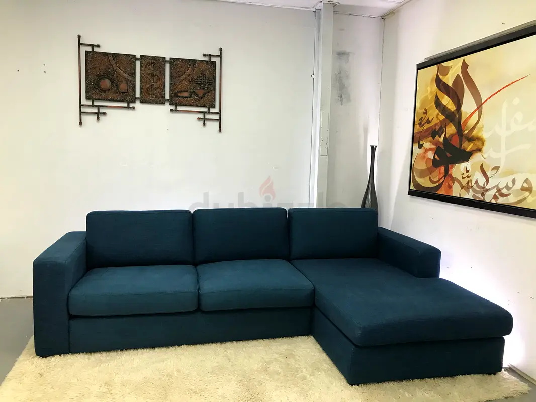 NEW MODEL HOME CENTER SOFA