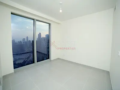 Exclusive Sale |outstanding Access| Iconic Location