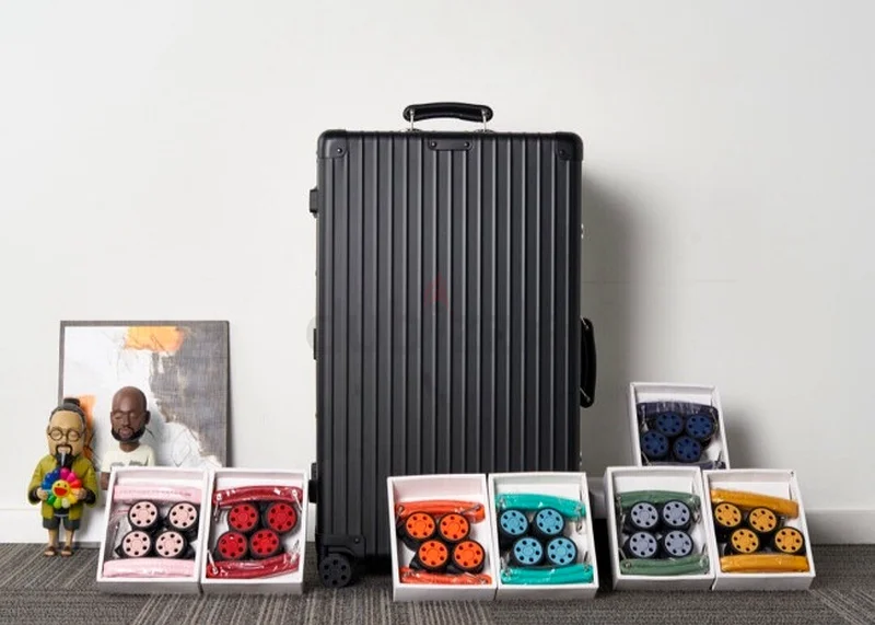 Rimowa Classic Check-In L Luggage 31inches Matte Black Limited Edition63233128712835113
