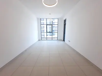 Brand New,spacious 2bhk Rent 99k Only In 6chqs