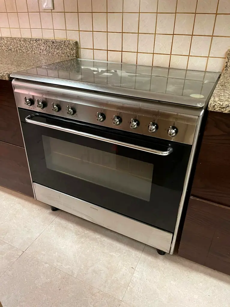 Smeg Italian full gas 90cm heavy duty COOKING Range