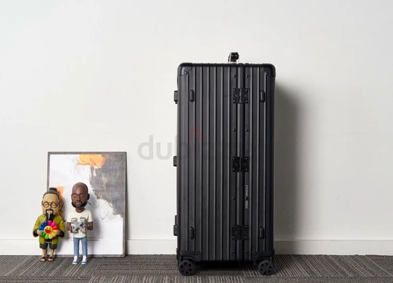 Rimowa Classic Check-In L Luggage 31inches Matte Black Limited Edition63233128712835112