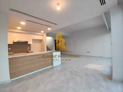 Single Row I Corner Unit I Near Park Pool