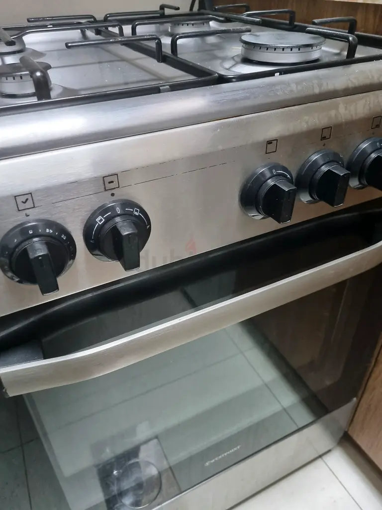 Gas Cooker with oven