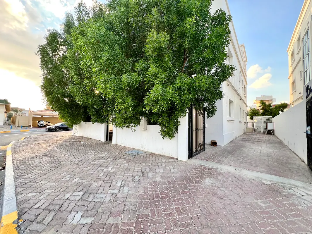 Apartment/Flat Private entrance studio in Al bateen near by near by