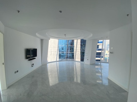 2 Bedroom Apartment With Amazing Canal View In The Pad, Business Bay