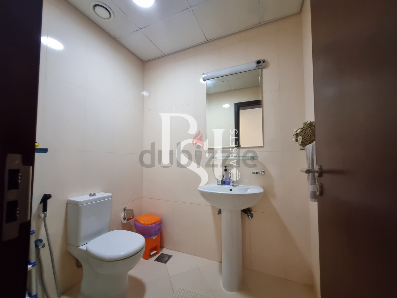 Apartment 2 BR Community View Closed Kitchen Dubizzle Abu Dhabi   30520ae3b72d46869fa9c7222cbb506e  