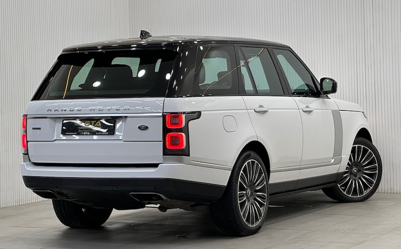 2019 Range Rover Vogue Autobiography, Warranty + Service Pack, Gcc 