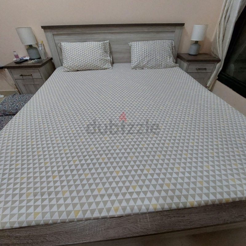 Used king store size bed