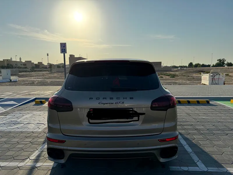PorscheCayenneGTS