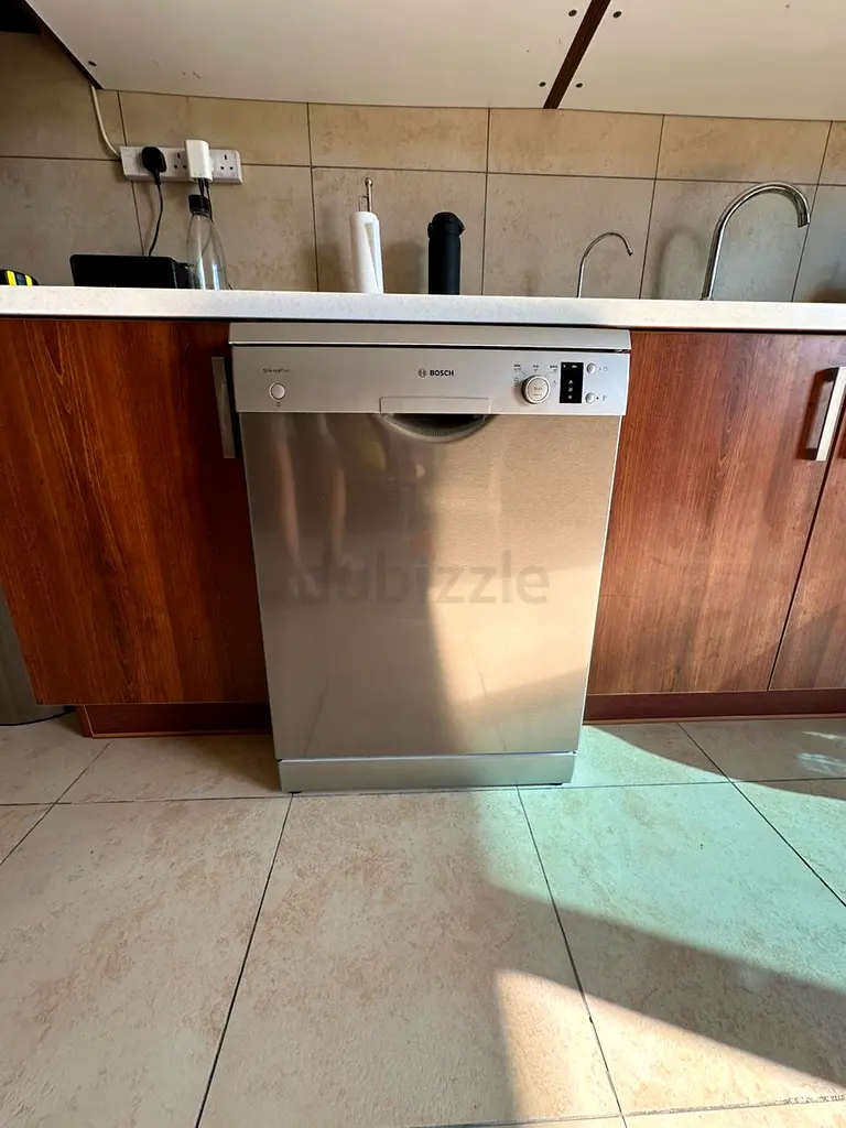 Bosch Dishwasher * Available 25th January