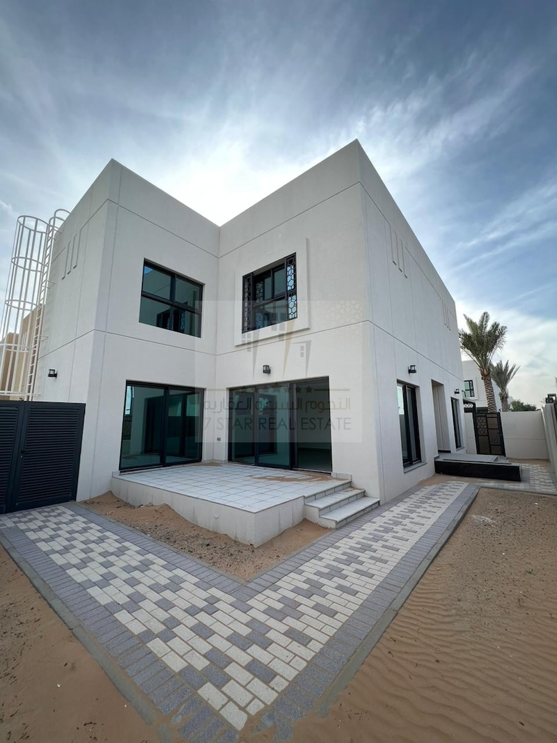 Nice villa for sale in Sharjah Sustainable CIty