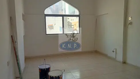 Great Deal! Only 32000/year! Superb 1-bhk Flat With 2 Bathrooms And Big Terrace On Hamdan St.