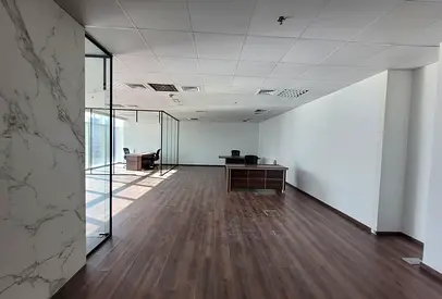 Fully Fitted | Wooden Flooring| 1100 Sqft Parklane