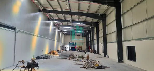 Warehouse In Dip