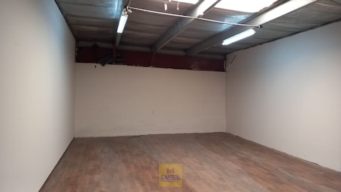 Hurrry | Warehouse On Rent In Very Cheap Price