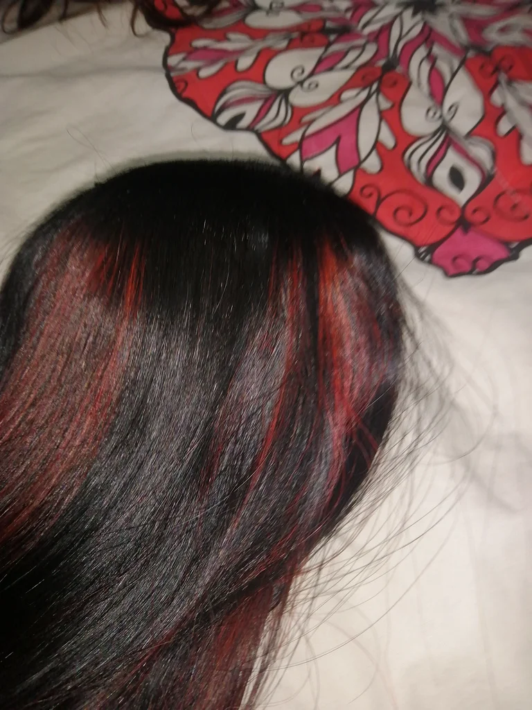 100% natural henna dyed two red strands63233127812994112