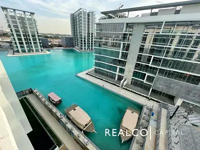 Fully Equipped | Lagoon Outlook | One-bedroom Abode