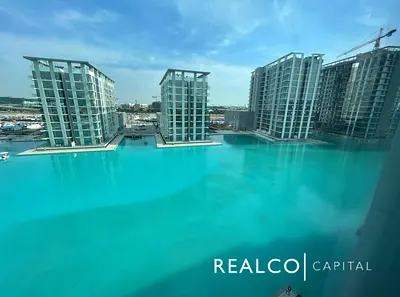 Lagoon Front View | Fully Equipped | 3 Bedroom