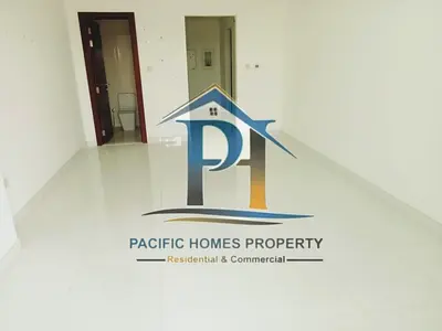 Brand New Building Suoer Market