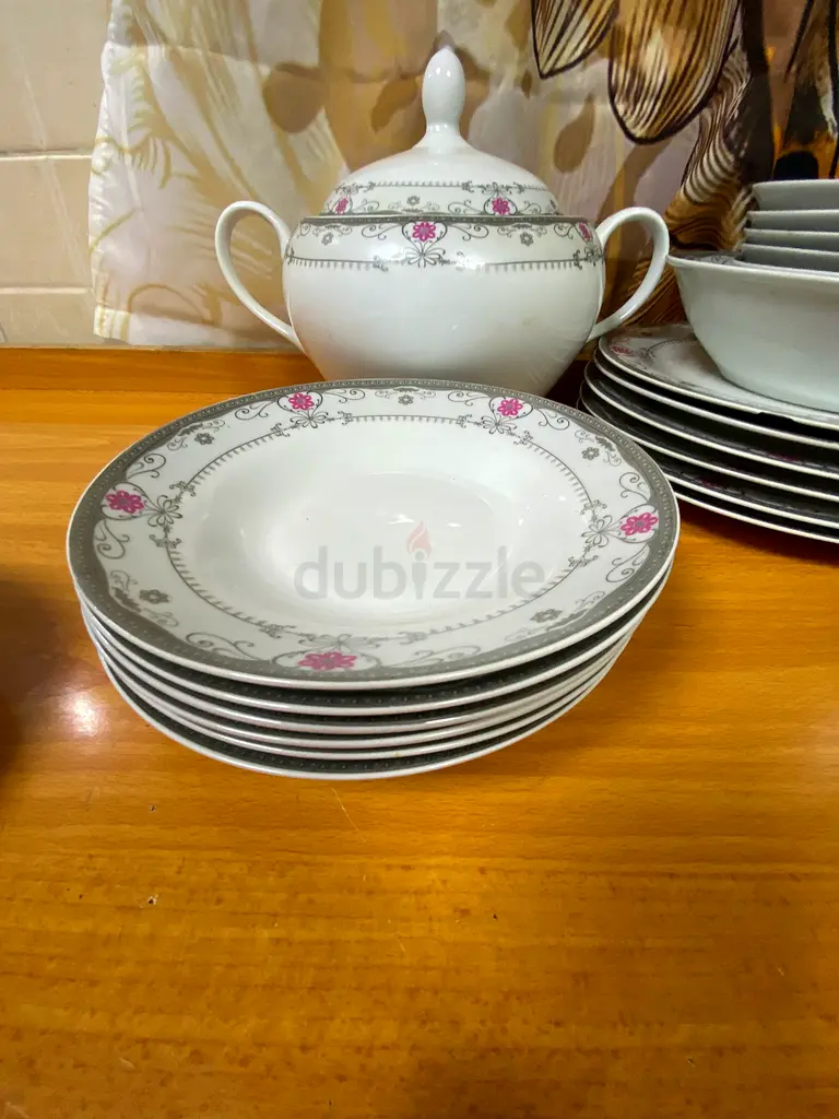 Dinner set for very low price