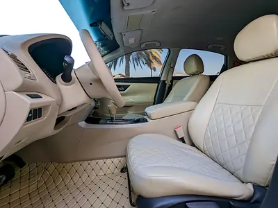 2016 Nissan ALTIMA 缩略图 8