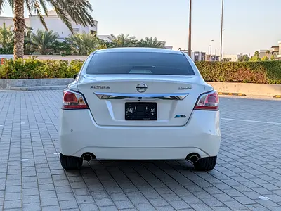 2016 Nissan ALTIMA 缩略图 2