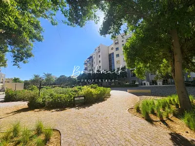 Well Maintained - Ready To Move - Central Location