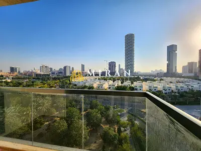 Huge Layout - Close Kitchen - Amazing View