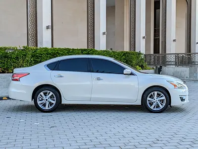 Nissan Altima GCC 2016 SV mid option Accident free excellent condition