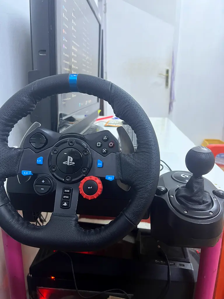 Logitech G29 with Shifter