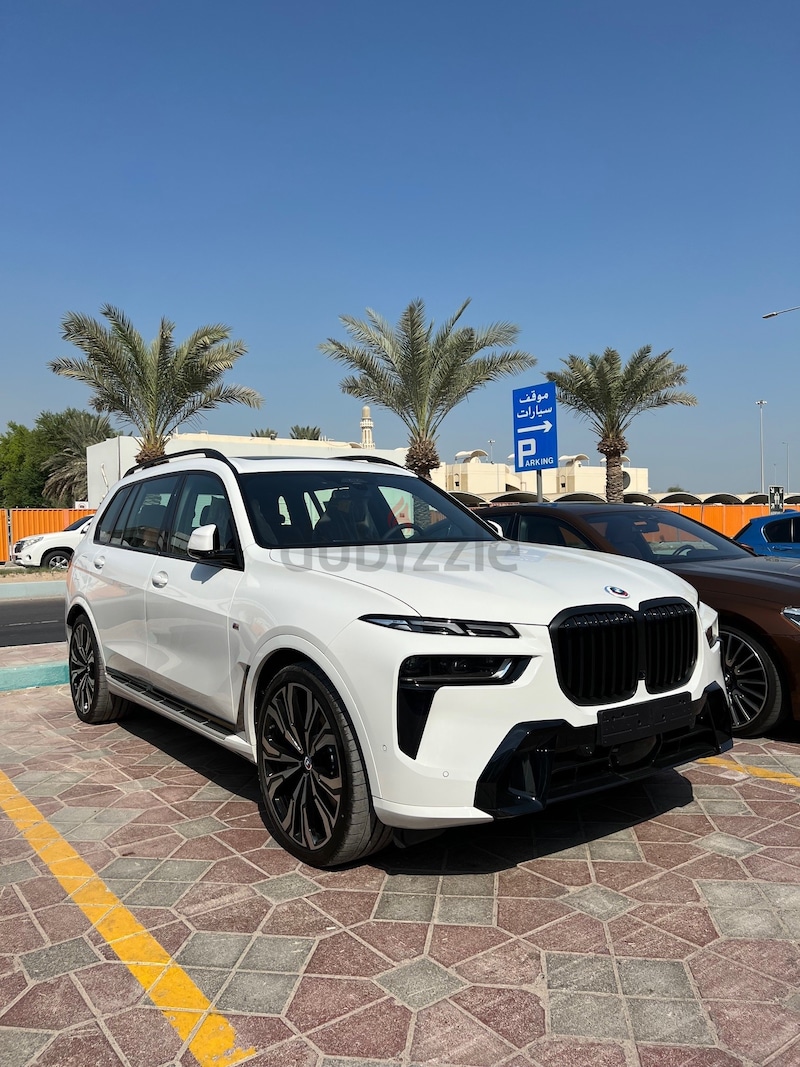 BMW X7 40i M sport , BMW SERVICE AND WARRANTY PACKAGE