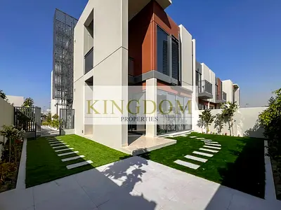 Spacious | Ready To Move In | Landscape