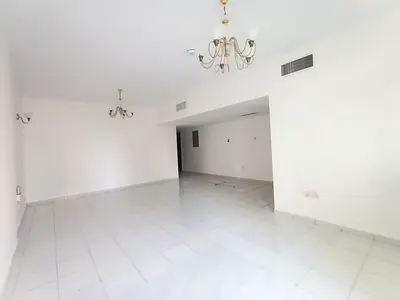 Ready To Move 3bhk Apartment Available With Balcony Close To Rta