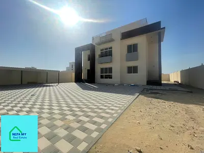 Luxurious Stand Alone Brand New 6 Br Villa - Huge Yard