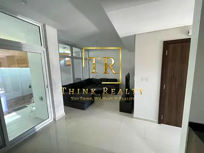 3br Townhouse |b2b | Specious | No Maidroom