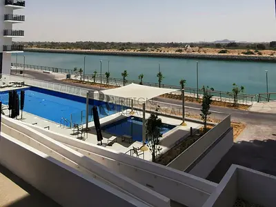 Vacant | Furnished Apt W/canal View | 4 Cheques