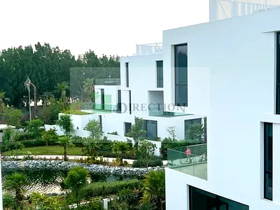 Brand New | Private Pool | Private Lift |lake View