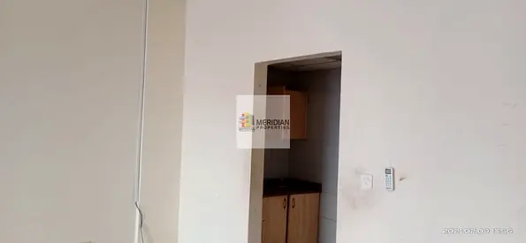 Spain Cluster Shop For Sale Good Roi