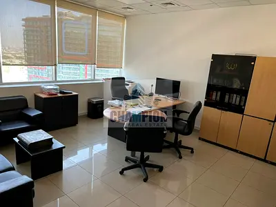 Distress Deal Specious Office For Sale Only In 580k
