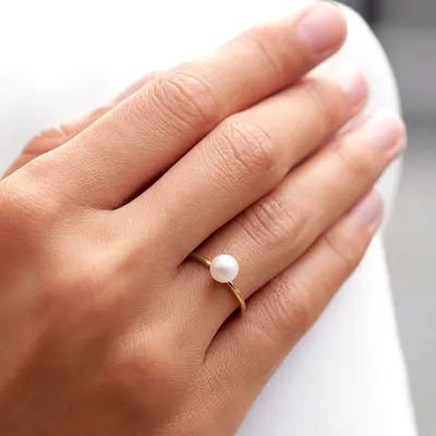 Pearl ring