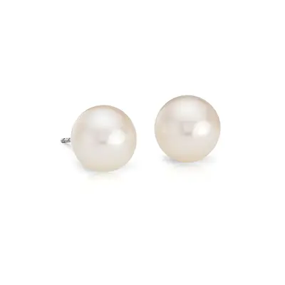 Original pearl stud