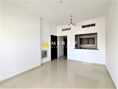 Vacant Now - Huge Balcony - Spacious Layout