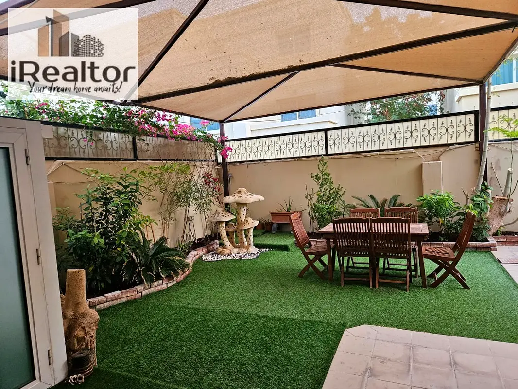 Villa/House 5 Bedroom Villa Beautiful Garden Hot Deal