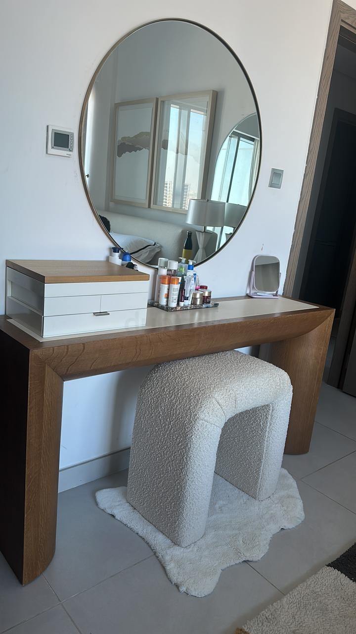 Crate and barrel store dressing table